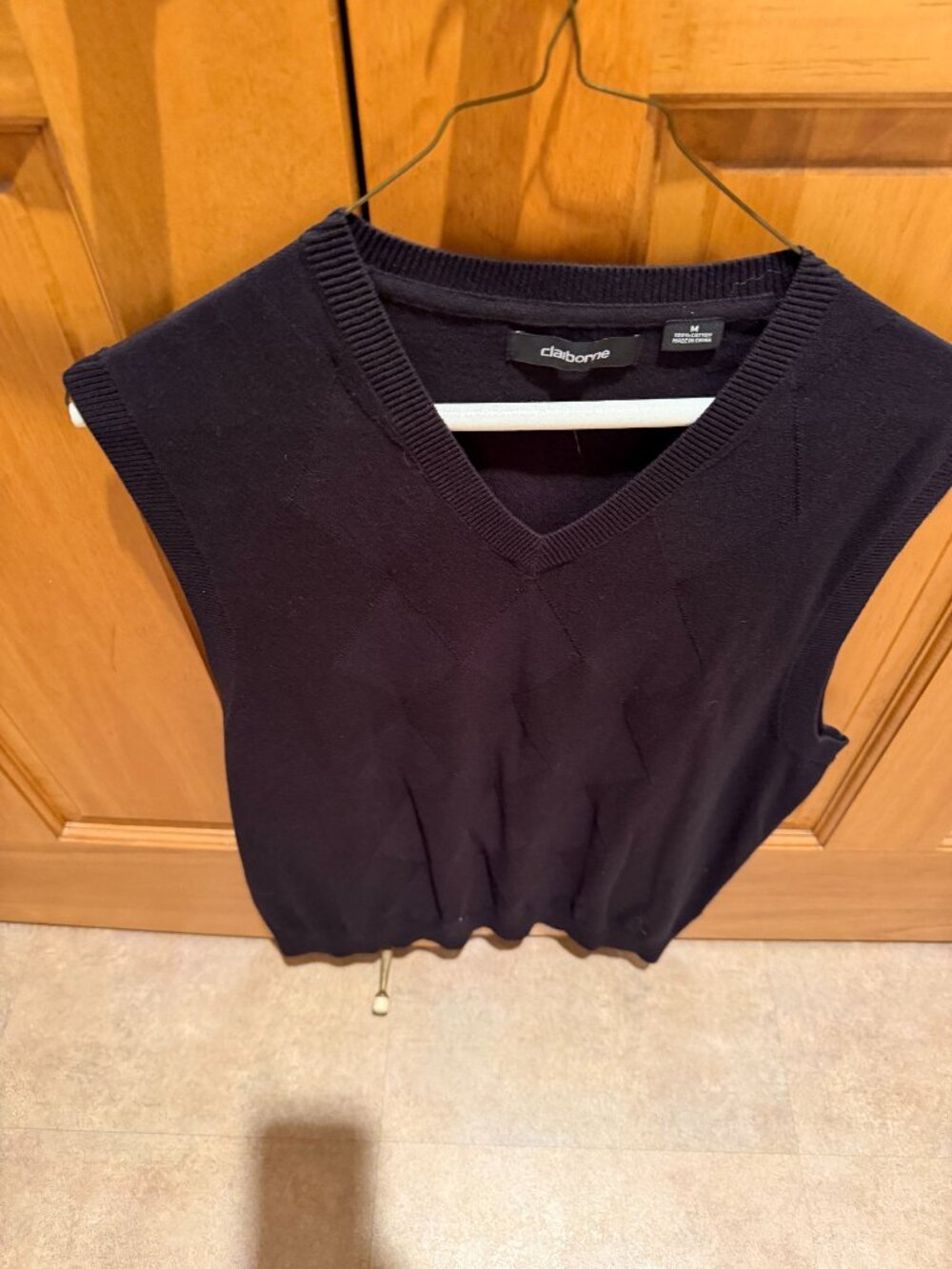 Sweater Vest Claiborne Solid Black with Diamond Pattern Medium